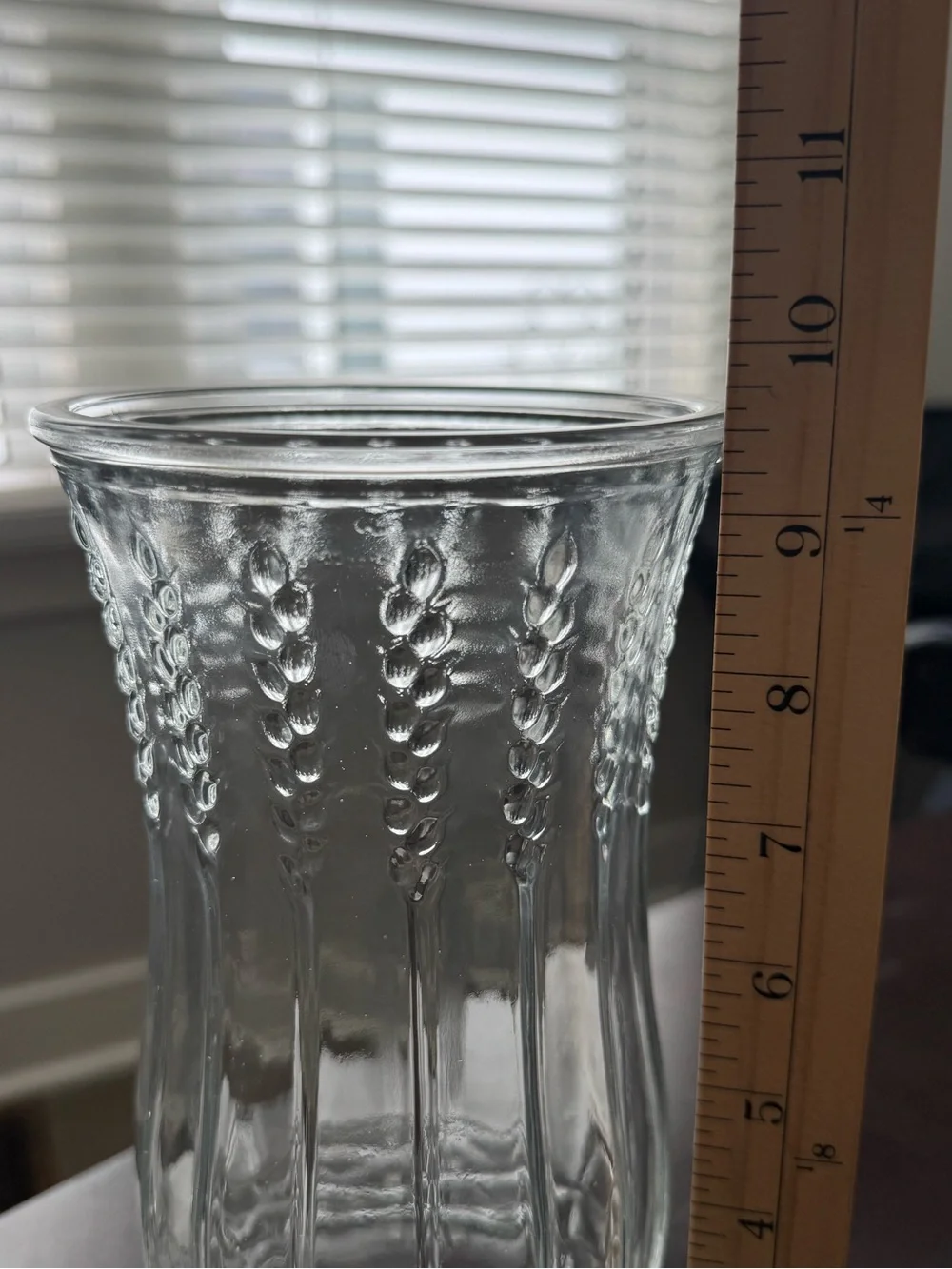 Vintage E.O. Brody Co C973 Clear Glass Vase 9.5” Wheat Feather Rib MCM USA